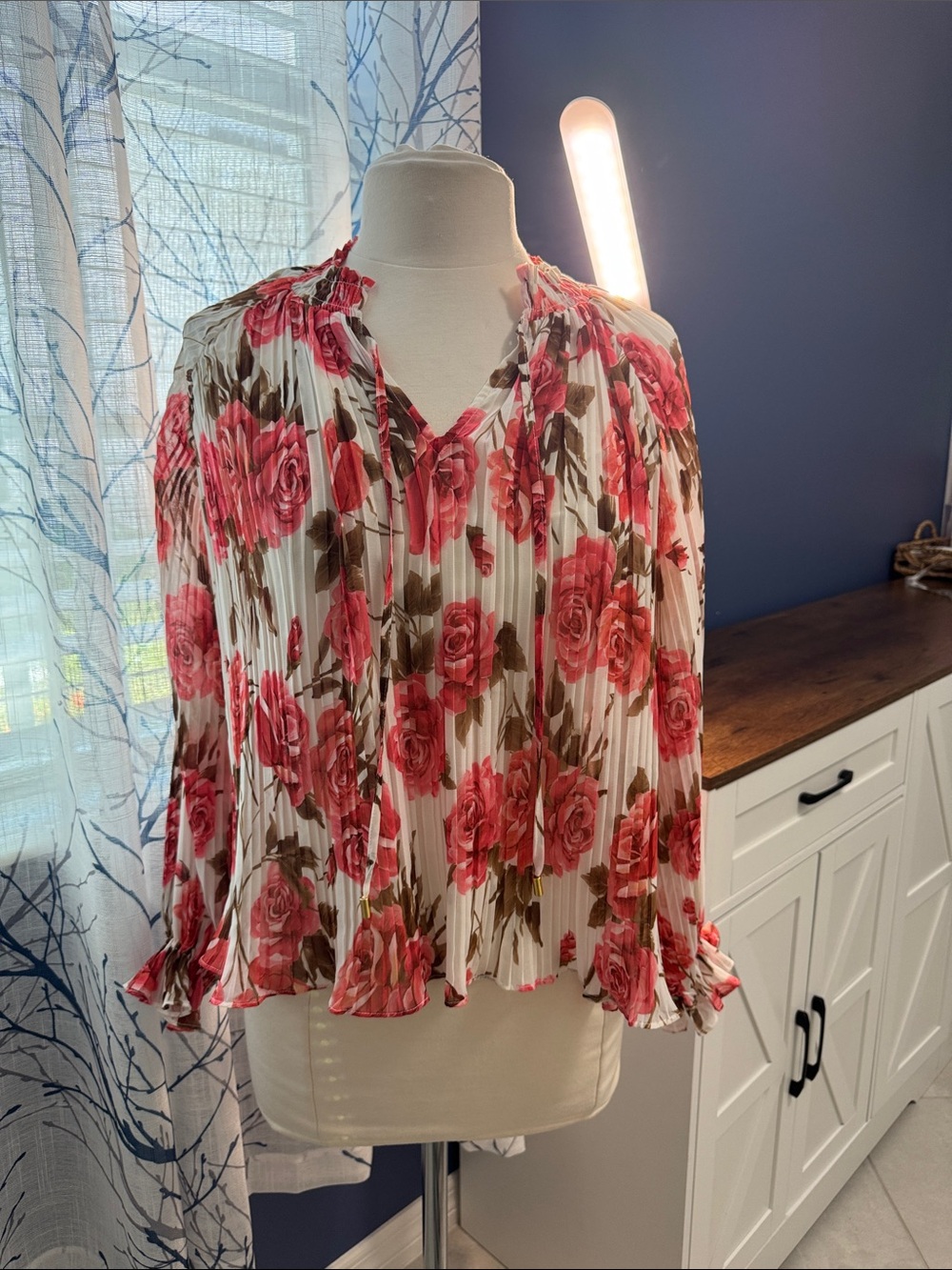 Philosophy Rose-Print Pleated Blouse - Pink & Cream